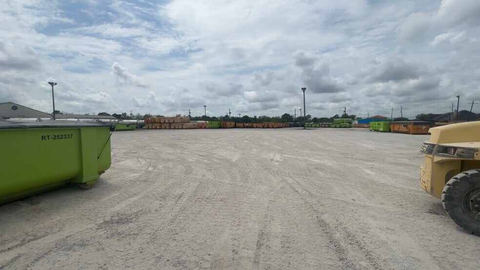 4634 Hodgson Rd, Nederland, TX for lease - Construction Photo - Image 3 of 12