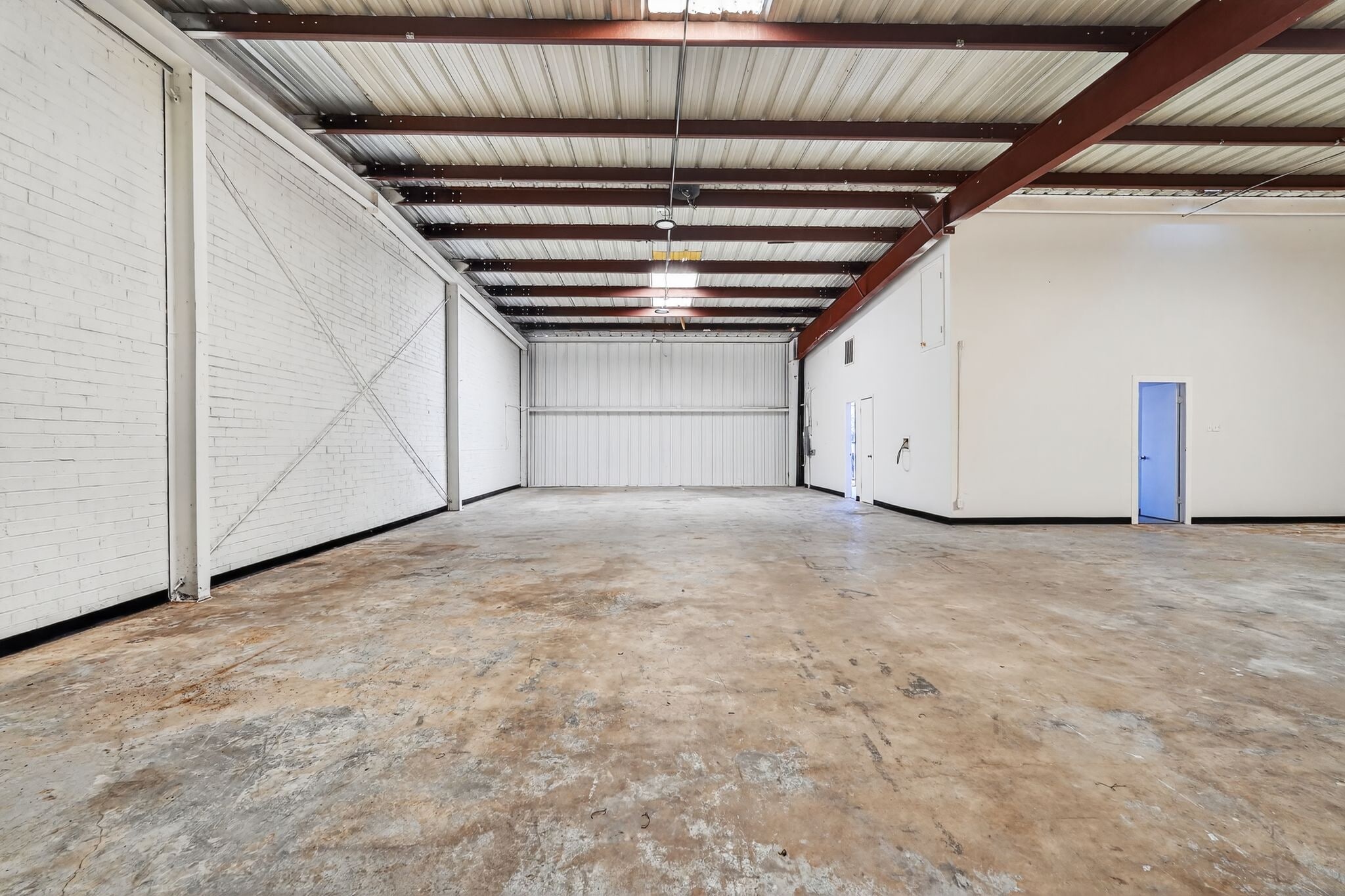 15100 Lee Rd, Humble, TX for lease Interior Photo- Image 1 of 4