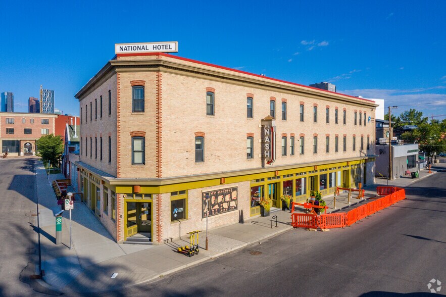 929 11 St SE, Calgary, AB à louer - Photo du bâtiment - Image 3 de 6