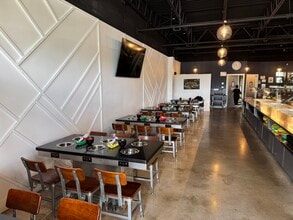 6169-6185 Jog Rd, Lake Worth, FL for lease Interior Photo- Image 2 of 3
