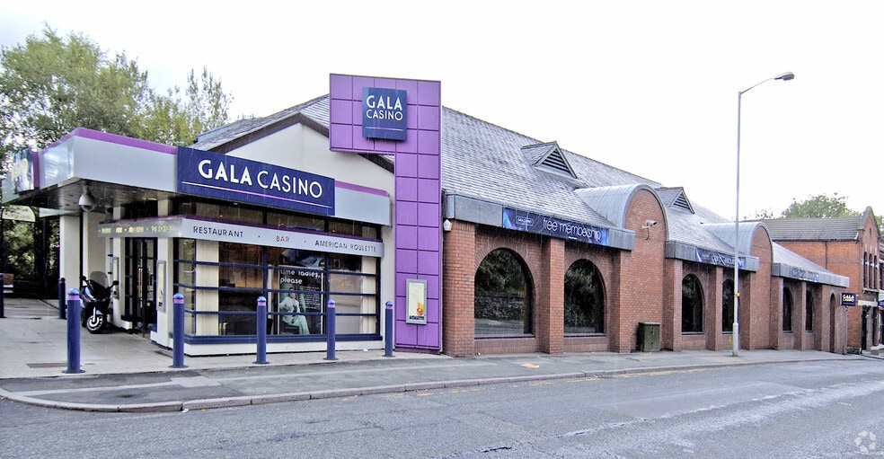 59 Wellington St, Stockport for sale - Building Photo - Image 2 of 2