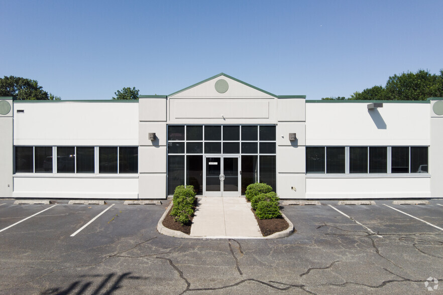 30 Park Rd, Tinton Falls, NJ for lease - Building Photo - Image 2 of 6