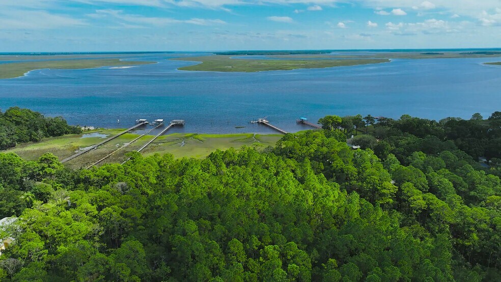 0 Old Nassauville Rd, Fernandina Beach, FL à vendre - Vidéo sur l’inscription commerciale - Image 2 de 15