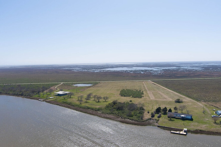 0000 CR 2918, Brazoria, TX à vendre - Photo du bâtiment - Image 1 de 15