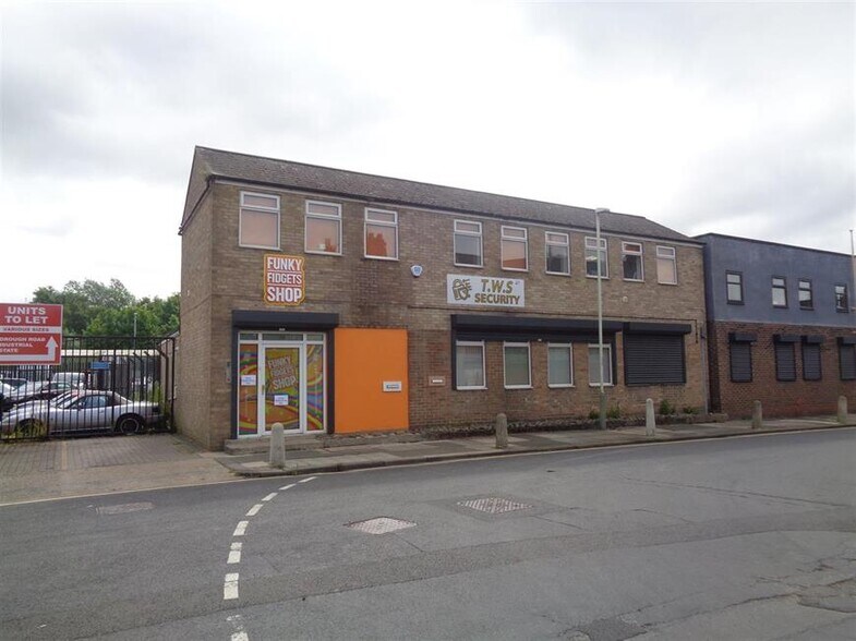 34 Borough Rd, Darlington à vendre - Photo du bâtiment - Image 2 de 5