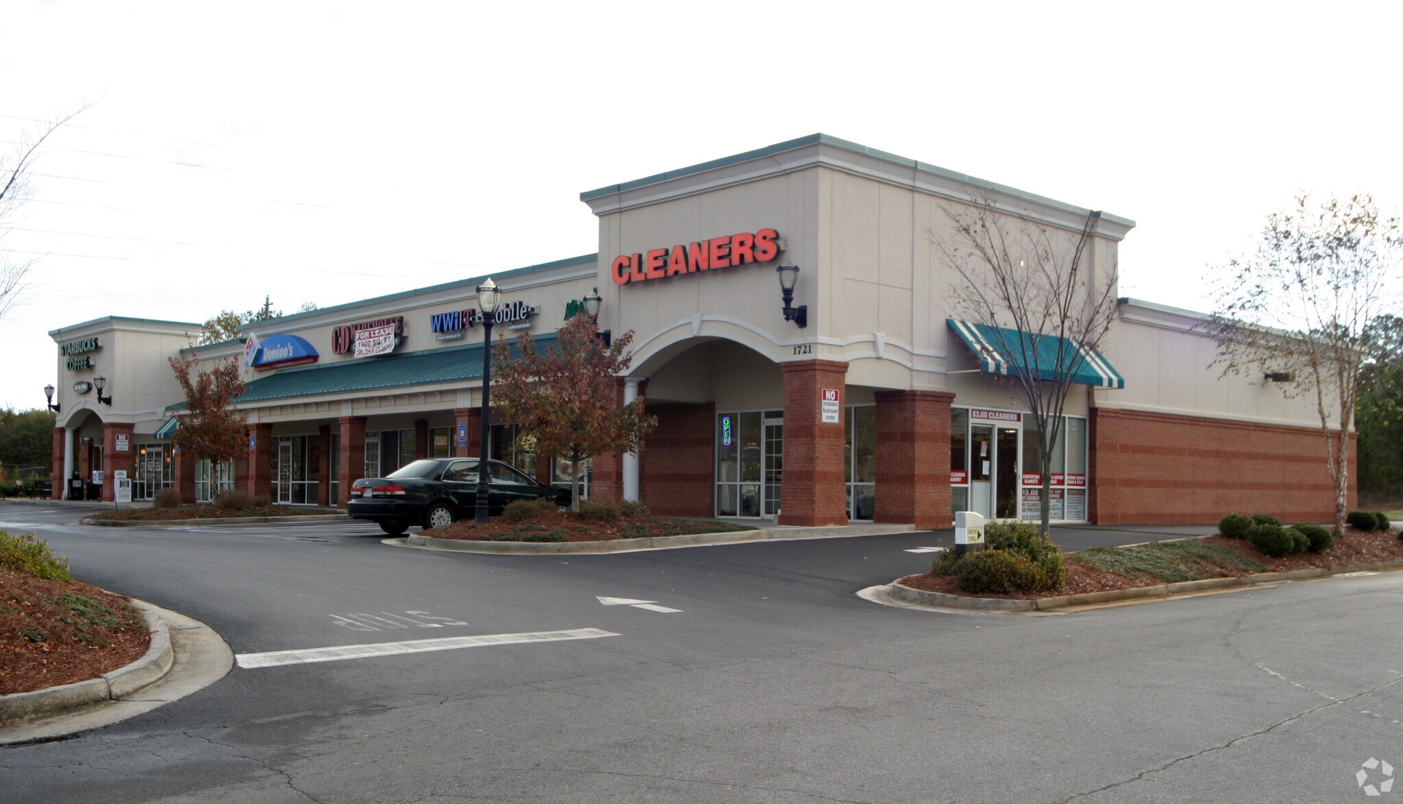 1721 Powder Springs Rd, Marietta, GA for lease Primary Photo- Image 1 of 2