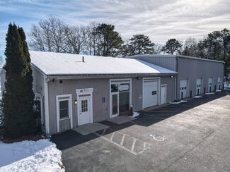More details for 7 Colonel Dr, Bourne, MA - Retail for Sale