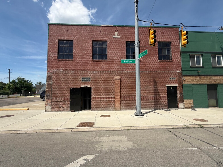 5536 Michigan Ave, Detroit, MI for sale - Building Photo - Image 2 of 10