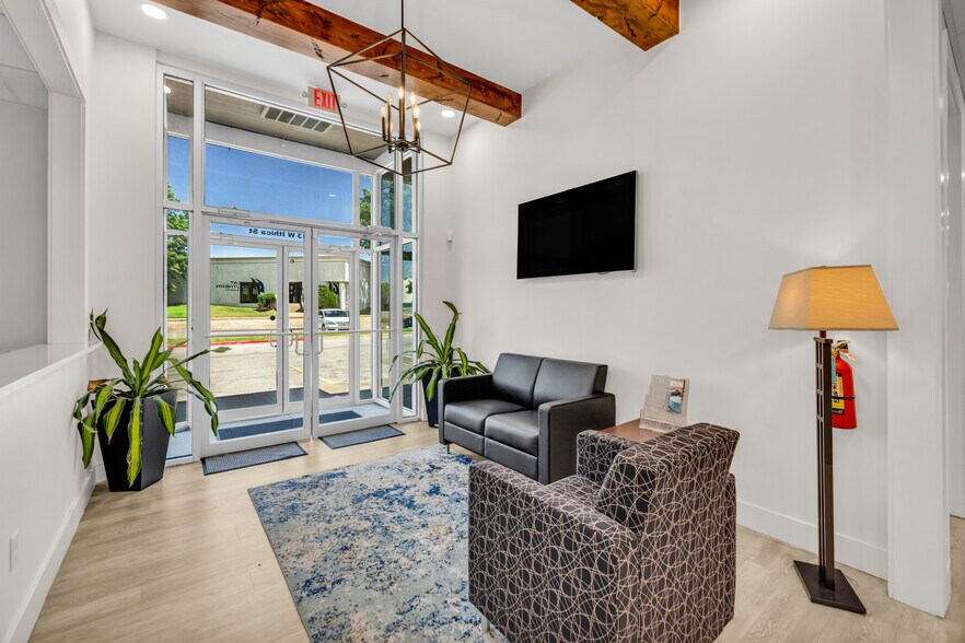 1013 W Ithica St, Broken Arrow, OK à vendre - Photo du bâtiment - Image 3 de 5