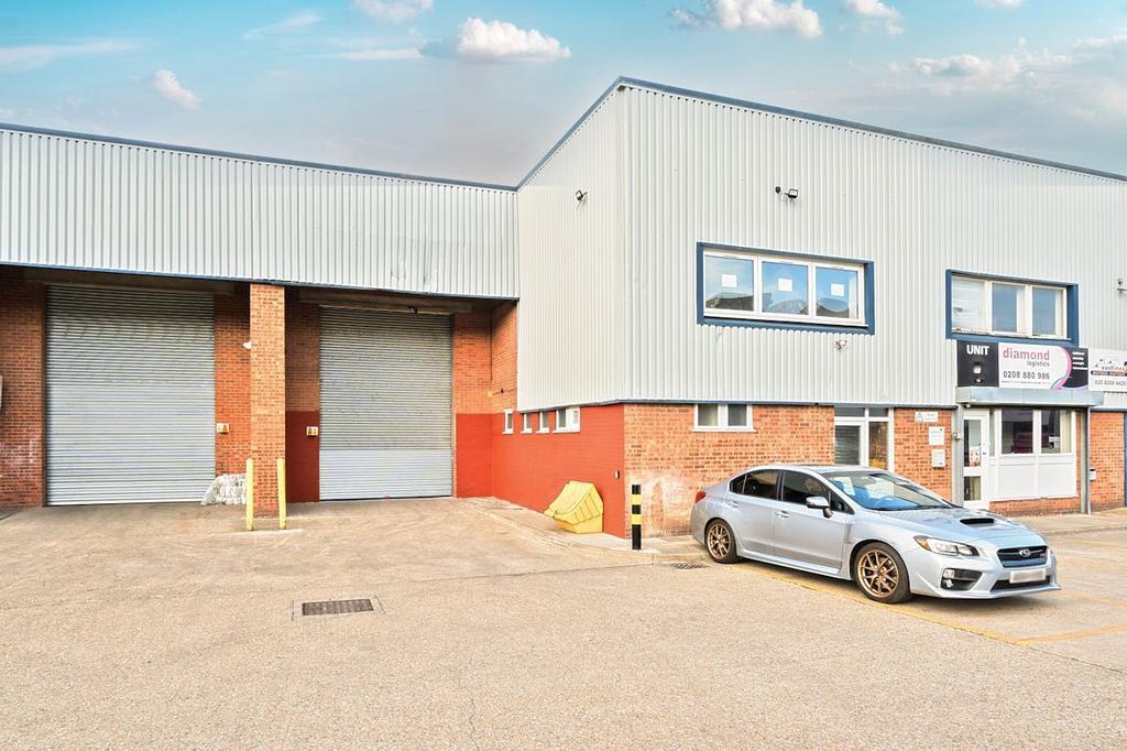Unit 8 Barratt Way Way, Harrow à louer Photo du bâtiment- Image 1 de 16