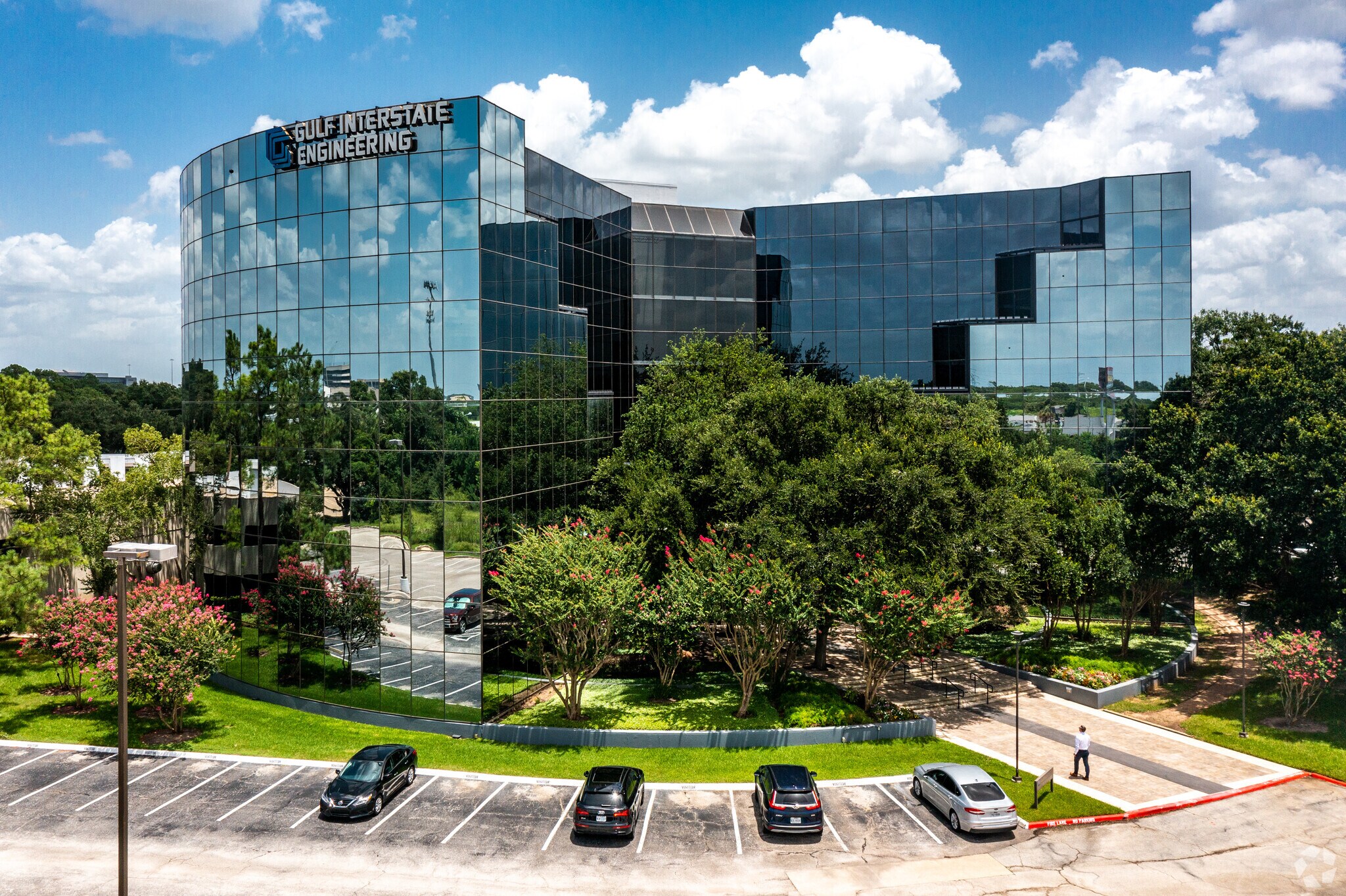 16010 Barkers Point Ln, Houston, TX à louer Photo du bâtiment- Image 1 de 13