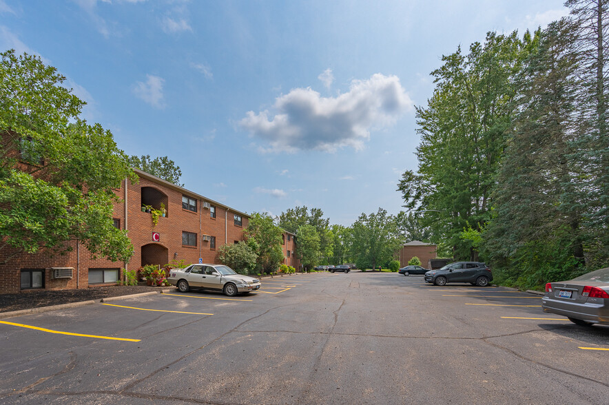 204 Highland St, Loveland, OH for sale - Building Photo - Image 3 of 35