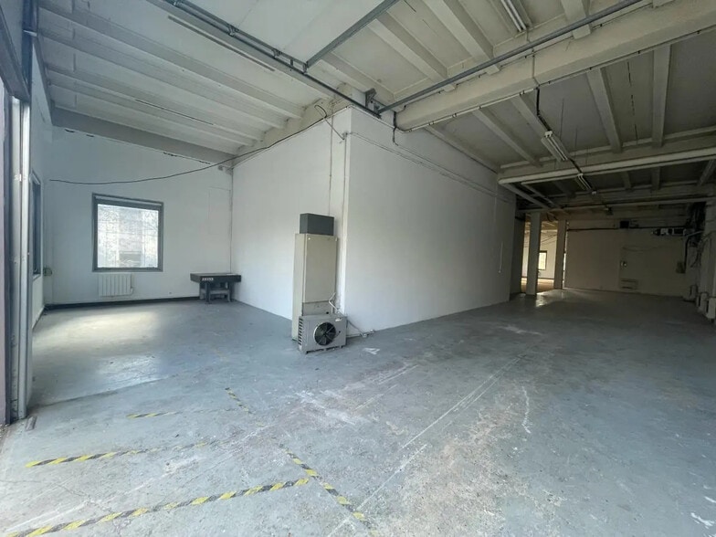 Flex in Osny for sale - Interior Photo - Image 3 of 9