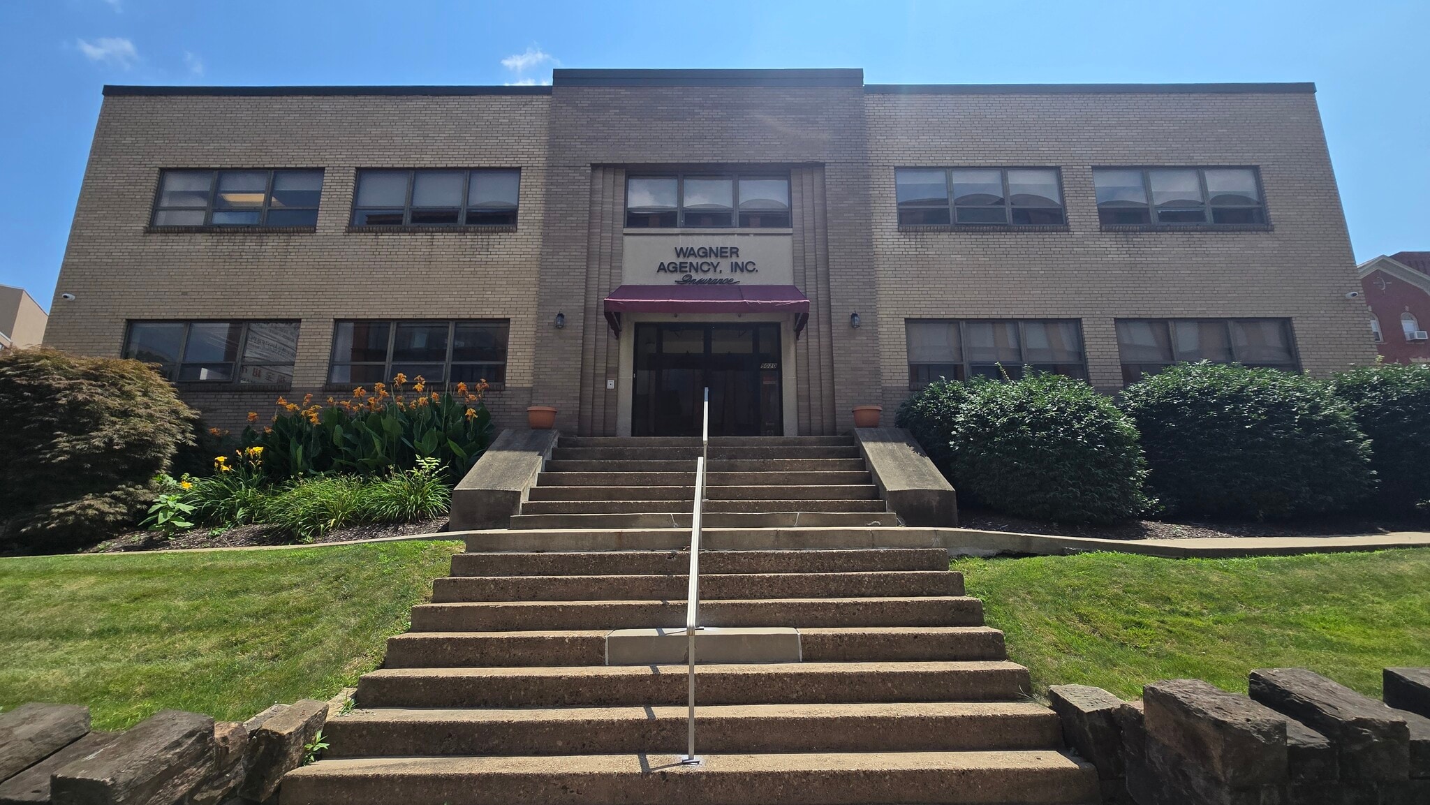 5020 Centre Ave, Pittsburgh, PA for lease Building Photo- Image 1 of 24