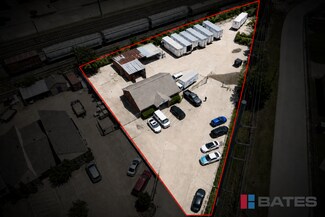 Plus de détails pour 423 Gautney St, Garland, TX - Industriel à louer