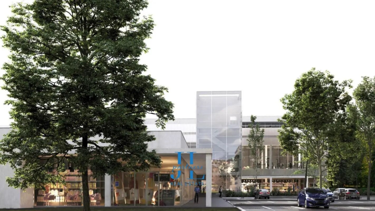 Retail in MÉRIGNAC for lease Building Photo- Image 1 of 3