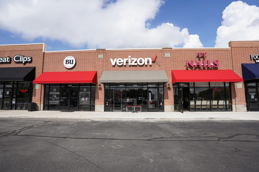 9902-9930 Illinois Rd, Fort Wayne, IN for lease - Building Photo - Image 2 of 3