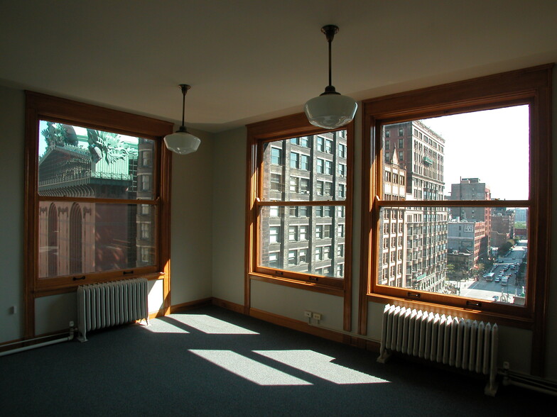 53 W Jackson Blvd, Chicago, IL for lease - Interior Photo - Image 3 of 38