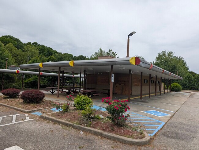 More details for 200 Floyd Thompson Blvd, Hampton, VA - Retail for Lease