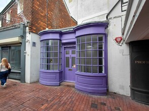 26 Dukes Ln, Brighton à louer Photo du bâtiment- Image 1 de 1