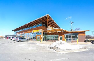 More details for 418 N Mayfair Rd, Wauwatosa, WI - Retail for Lease