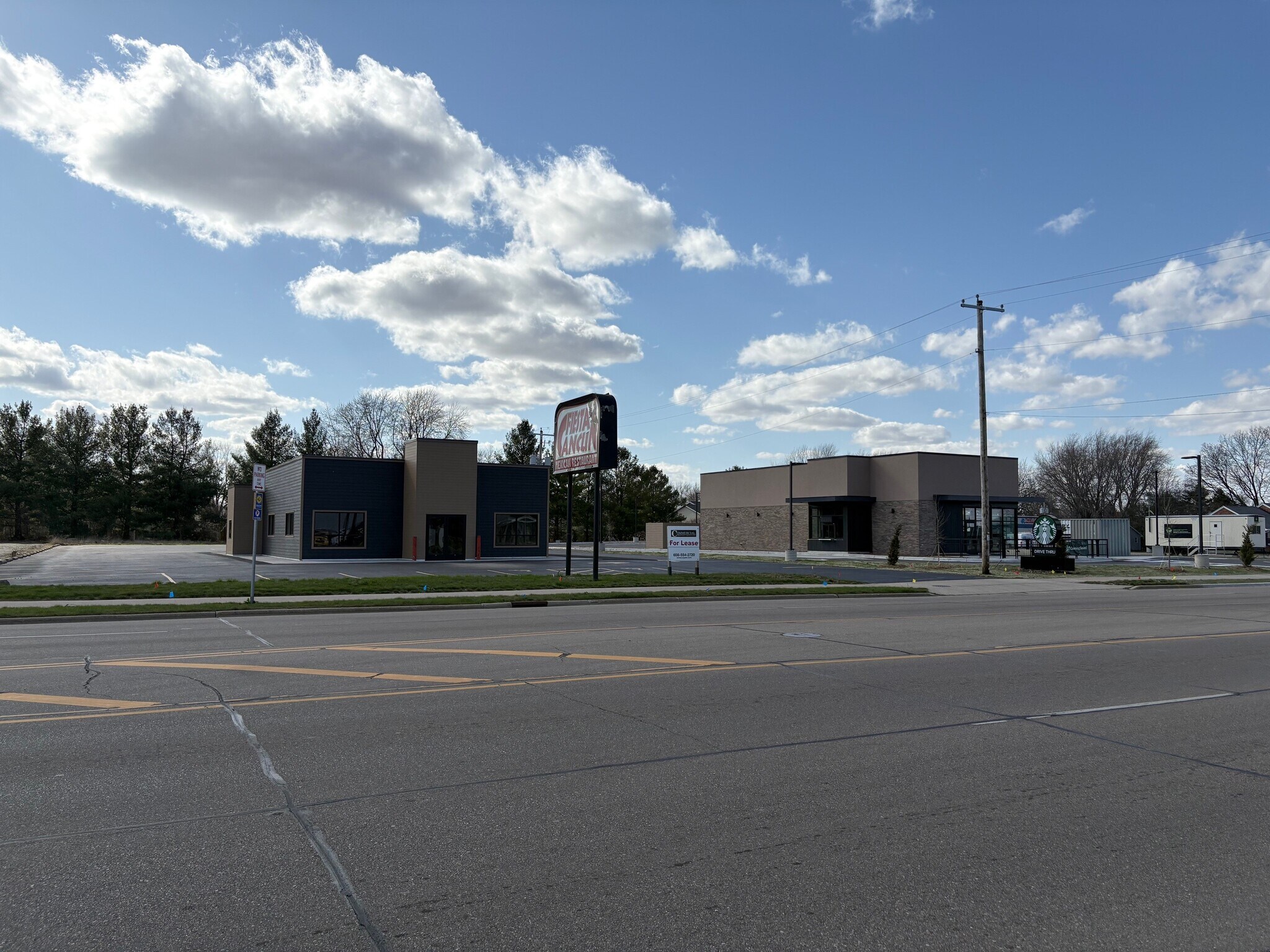 2648 Prairie Ave, Beloit, WI for lease Building Photo- Image 1 of 6