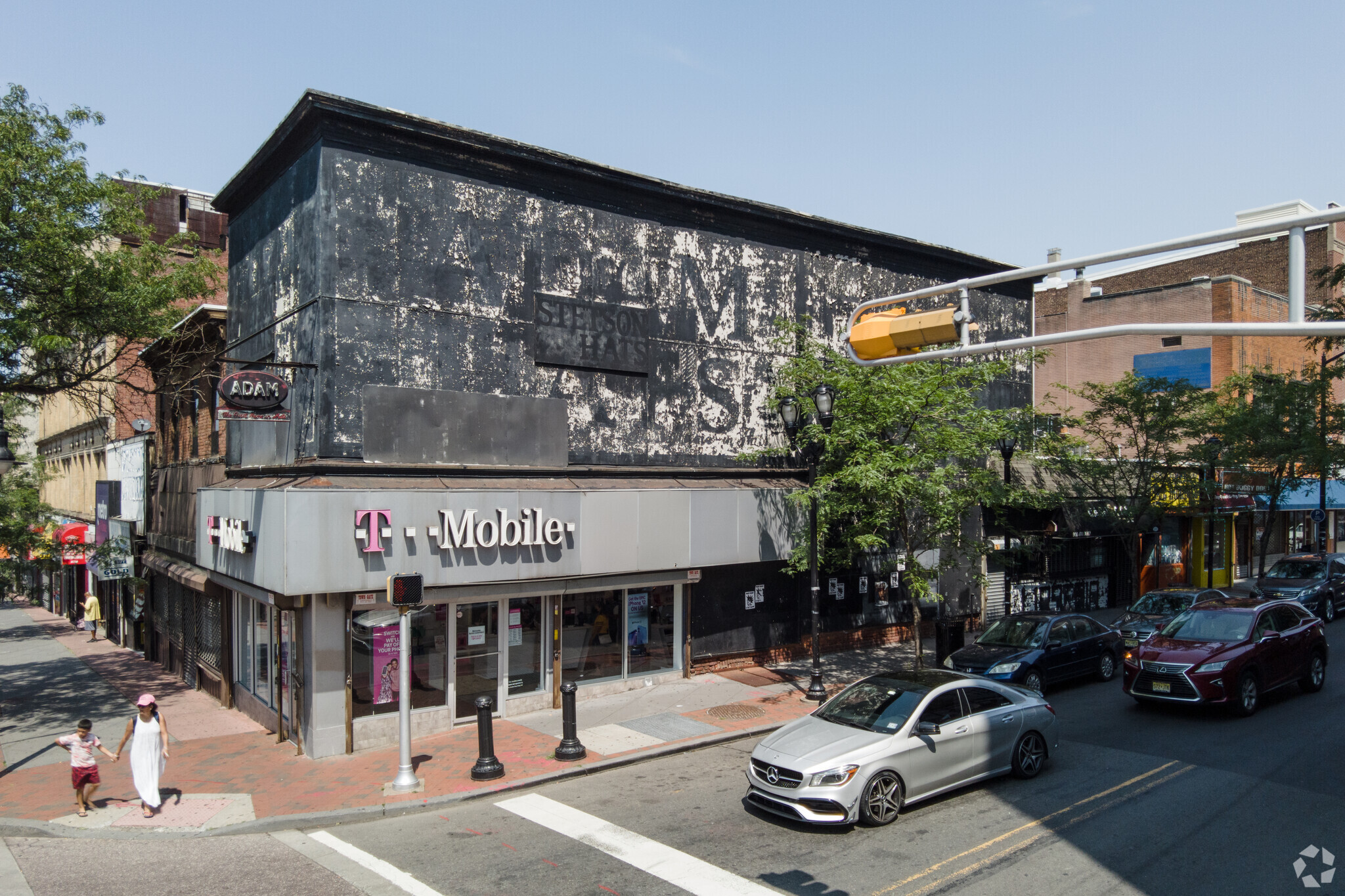 201-205 Broad St, Elizabeth, NJ for lease Primary Photo- Image 1 of 16