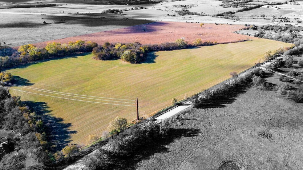 2651 Quail Rd, Chapman, KS à vendre - Photo du bâtiment - Image 2 de 14