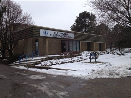 920 Century Dr, Burlington, ON for sale Primary Photo- Image 1 of 1