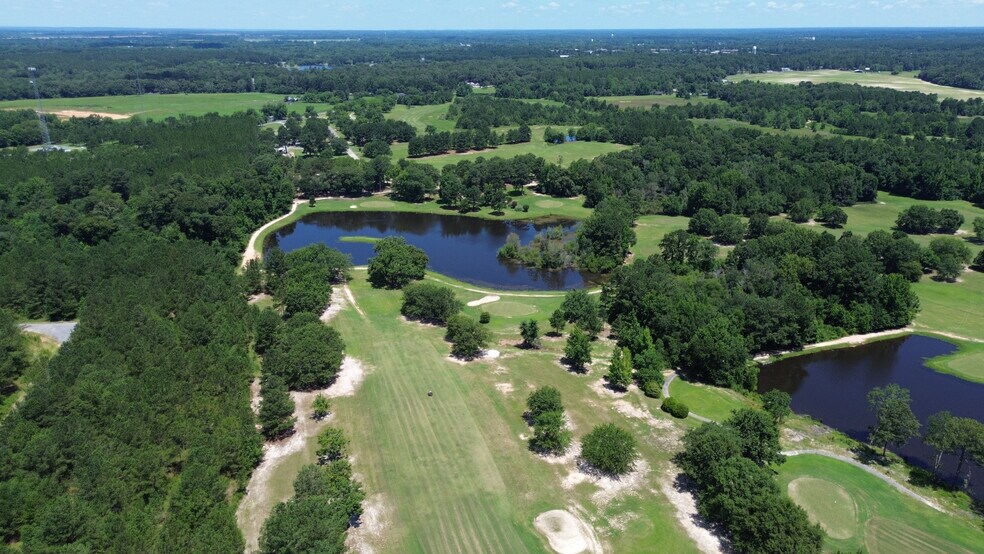 423 Mac Thompson rd, Cochran, GA à vendre - Photo du bâtiment - Image 2 de 11