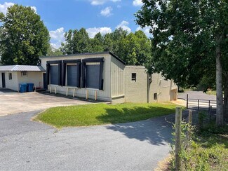Plus de détails pour 126 Bolick Chair Ln, Taylorsville, NC - Industriel à vendre