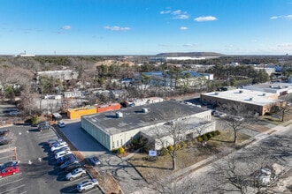 7 Industrial Blvd, Medford, NY - Aerial  map view