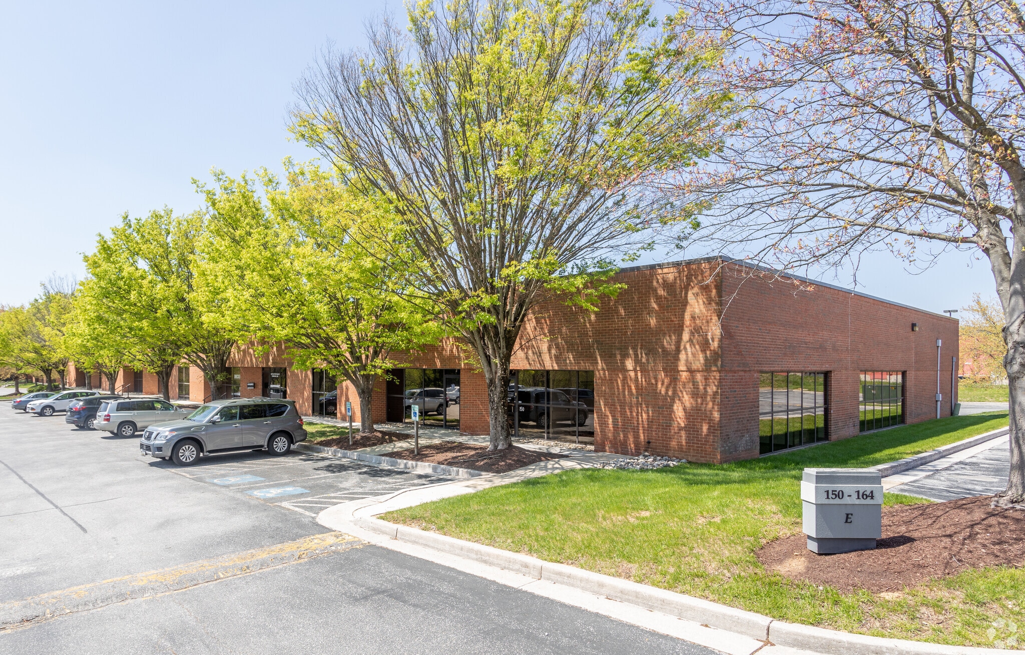 150-164 Lakefront Dr, Cockeysville, MD for lease Primary Photo- Image 1 of 8