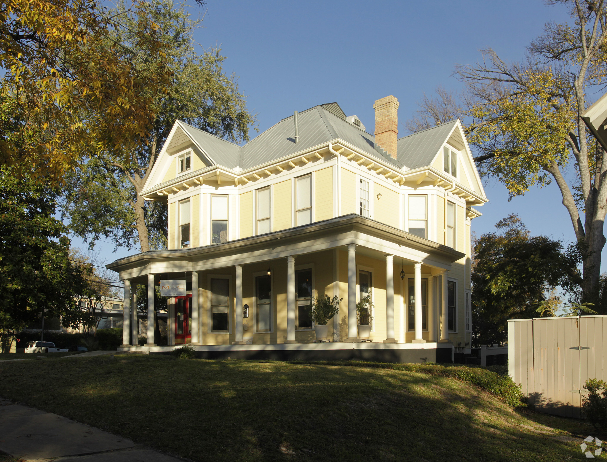 1611 West Ave, Austin, TX à louer Photo principale- Image 1 de 21