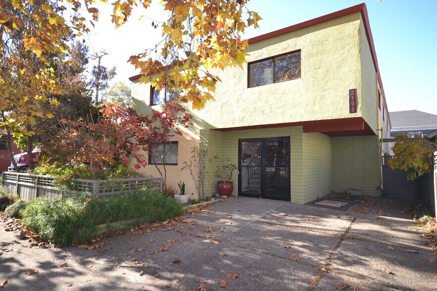 2198 6th St, Berkeley, CA à louer - Photo du bâtiment - Image 3 de 14