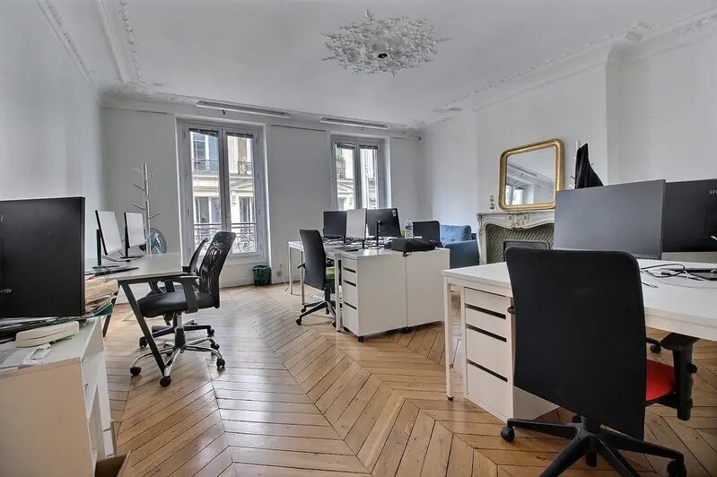 72 Rue D'Hauteville, Paris for lease - Building Photo - Image 2 of 6