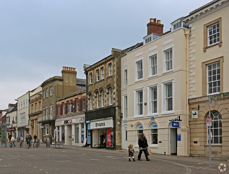 24 High St, Andover for lease - Building Photo - Image 2 of 2