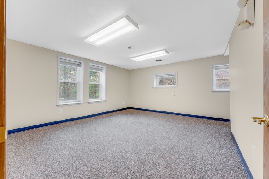 3085 Earl L Core rd, Morgantown, WV for sale - Building Photo - Image 2 of 21