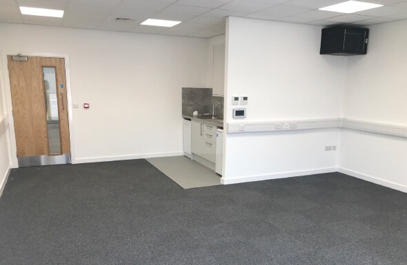 12 Collis Close, Burntwood à louer - Photo intérieure - Image 3 de 5