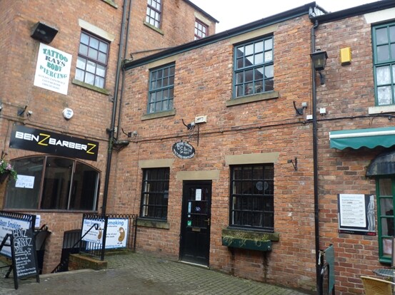 1-9 Jaxons Ct, Wigan à louer - Photo du bâtiment - Image 3 de 5