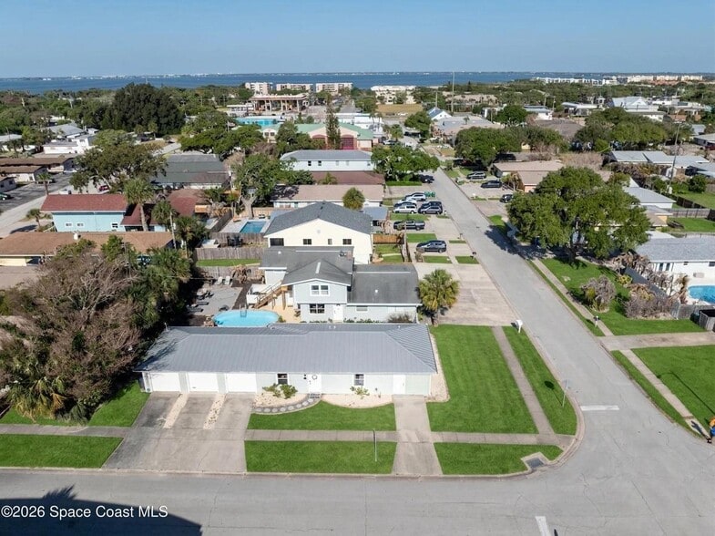 285 Monroe Ave, Cape Canaveral, FL à vendre - Aérien - Image 3 de 21