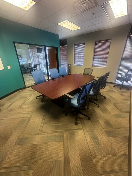 2222 W Parkside Ln, Phoenix, AZ à vendre - Photo intérieure - Image 3 de 10