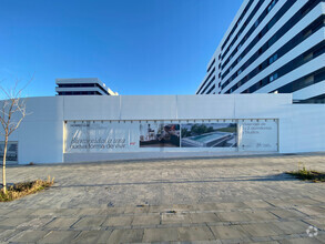 Avenida José Antonio Corrales, 6, Madrid, Madrid à louer Photo intérieure- Image 1 de 2