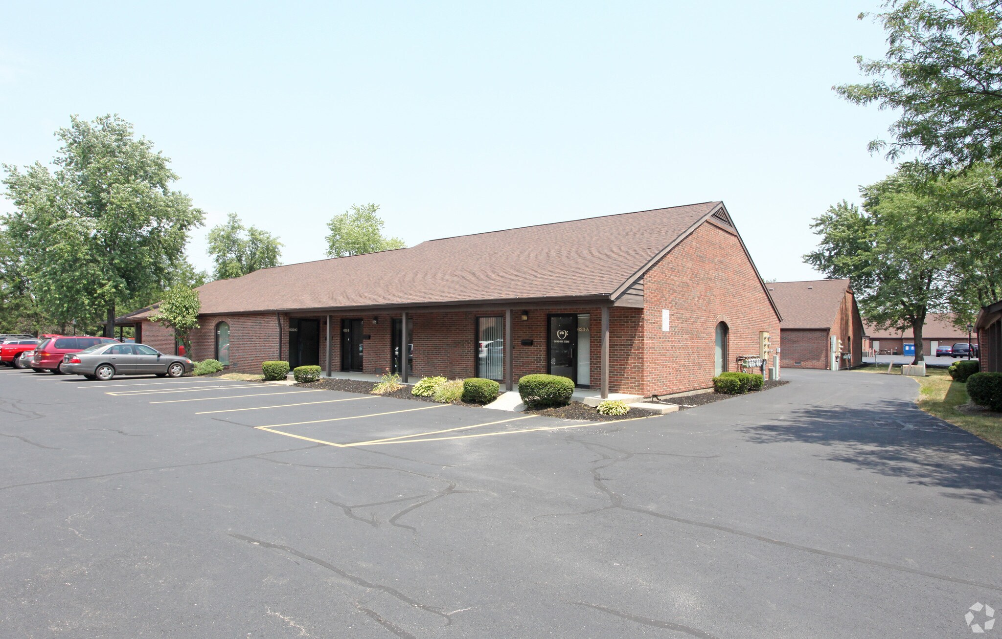 623 Park Meadow Rd, Westerville, OH à louer Photo principale- Image 1 de 26