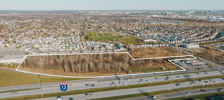 Autoroute 13, Laval, QC for sale Primary Photo- Image 1 of 1