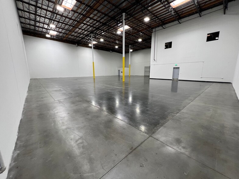 1501-1509 Rio Vista Ave, Los Angeles, CA for lease - Building Photo - Image 1 of 11