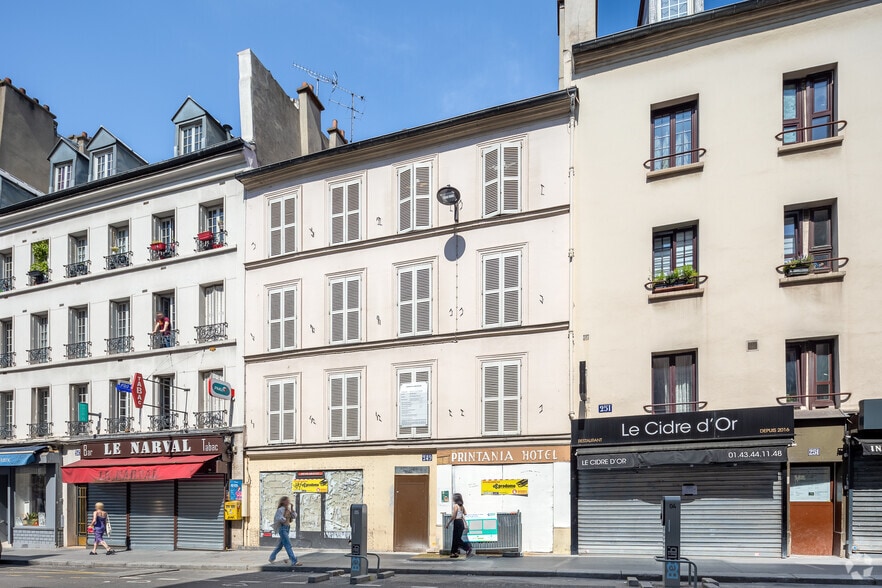 249 Rue De Charenton, Paris for lease - Building Photo - Image 2 of 2