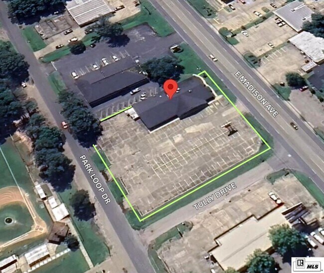 Plus de détails pour 1801 E Madison Ave, Bastrop, LA - Commerce de détail à vendre