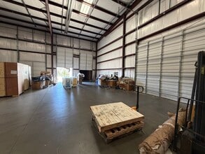 9111 W 96th St, Sapulpa, OK for lease Interior Photo- Image 2 of 9