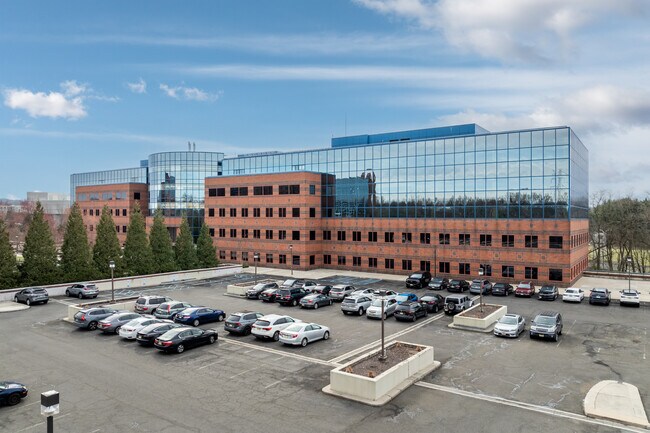 Plus de détails pour 51 John F Kennedy Pky, Short Hills, NJ - Coworking à louer